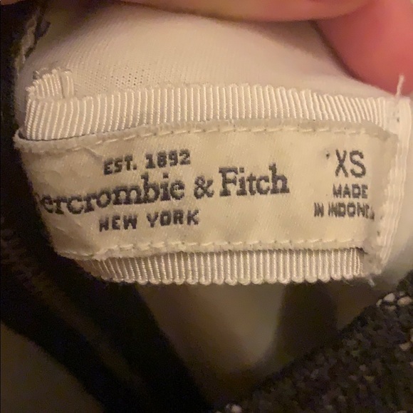 Abercrombie and Fitch super cute dress 💕 - Picture 2 of 4